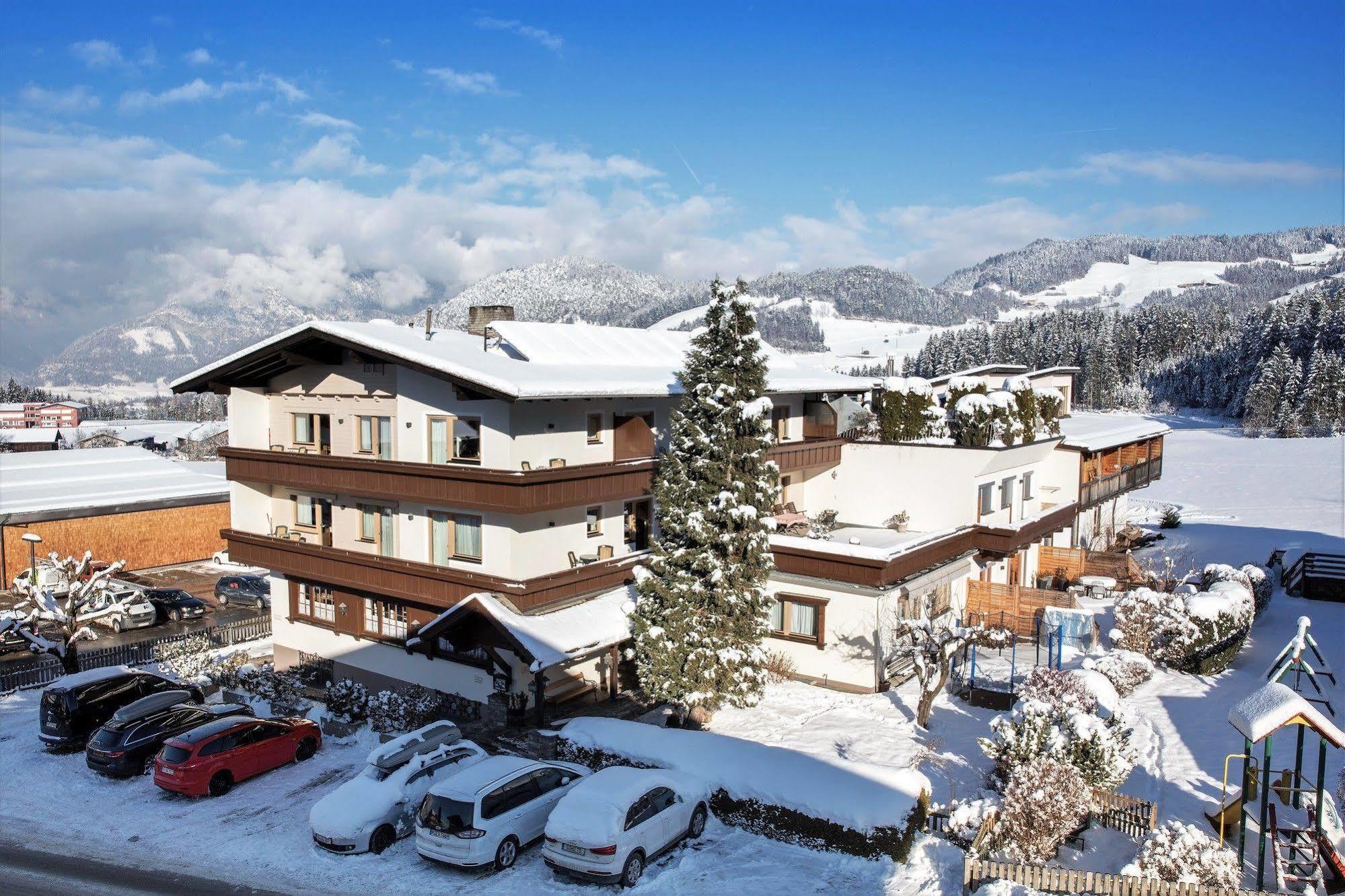 Angerer Alpine Suiten Und Familienappartements Tirol ไรท์ แอม อัลป์บาคทัล ภายนอก รูปภาพ